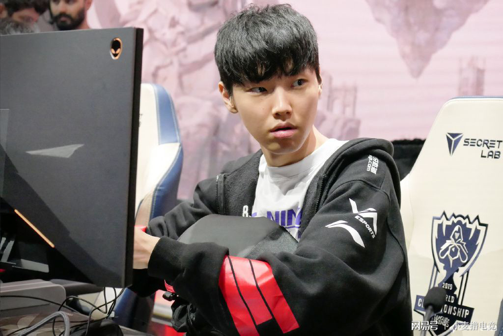 BRO力克LGD，Chovy完成史诗逆转宿命之战半决赛，引爆全场热议
